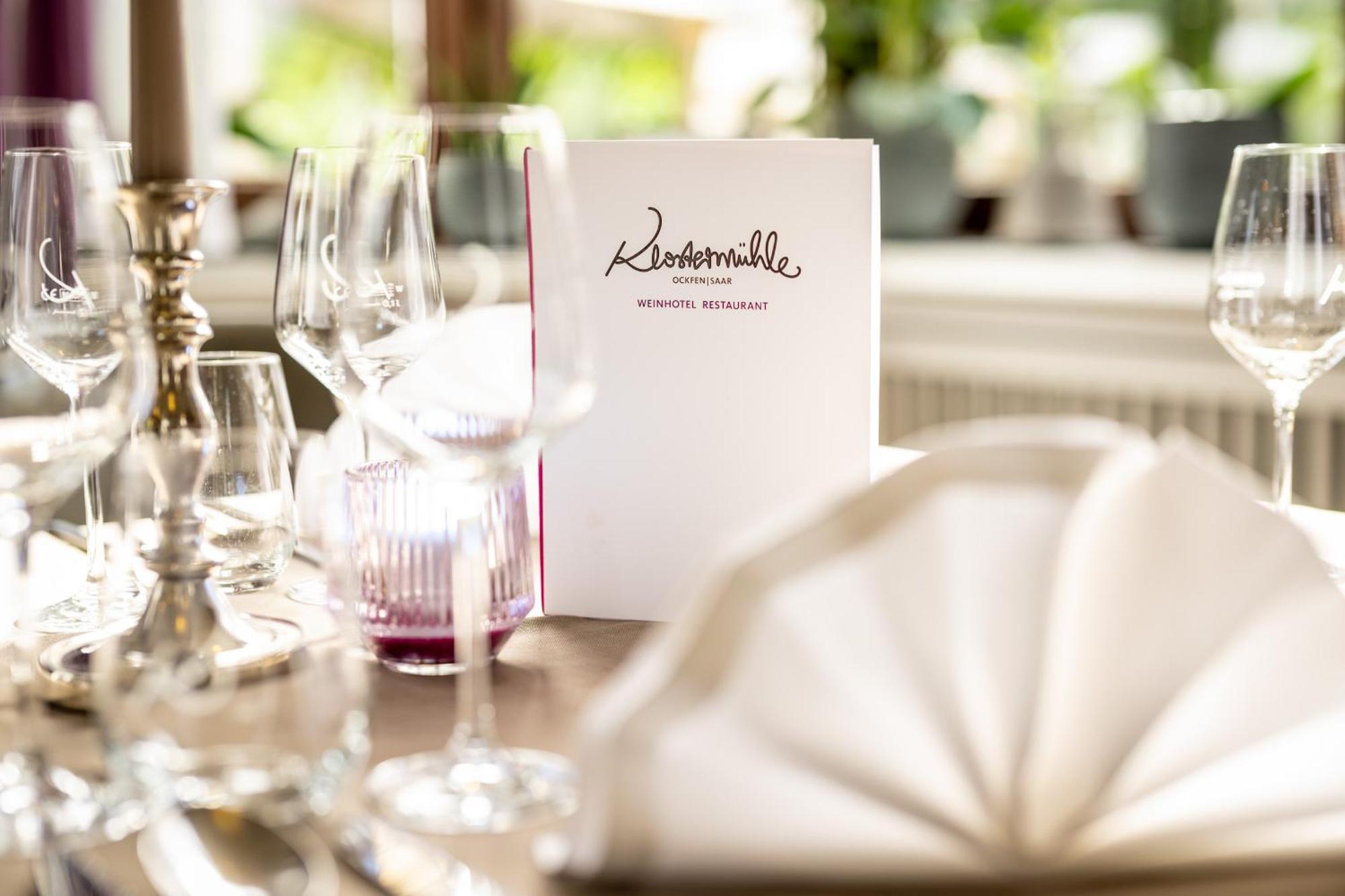 Weinhotel Restaurant Klostermuehle Ockfen Esterno foto